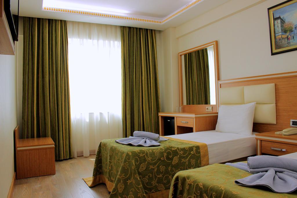 Hotel Buyuk Paris Istanbul Luaran gambar