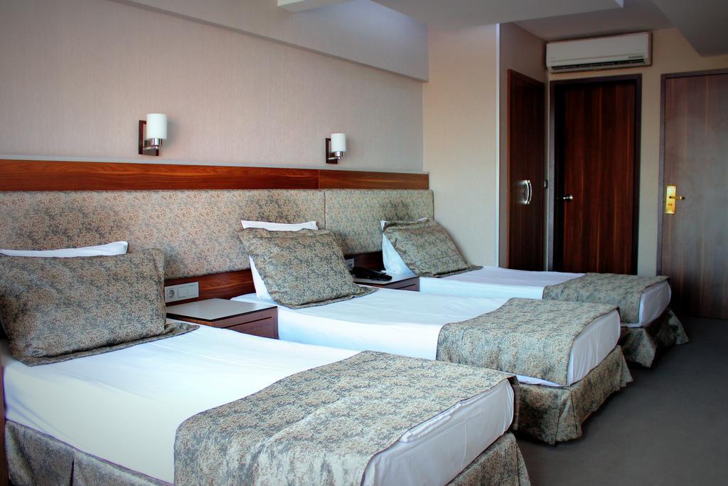 Hotel Buyuk Paris Istanbul Luaran gambar