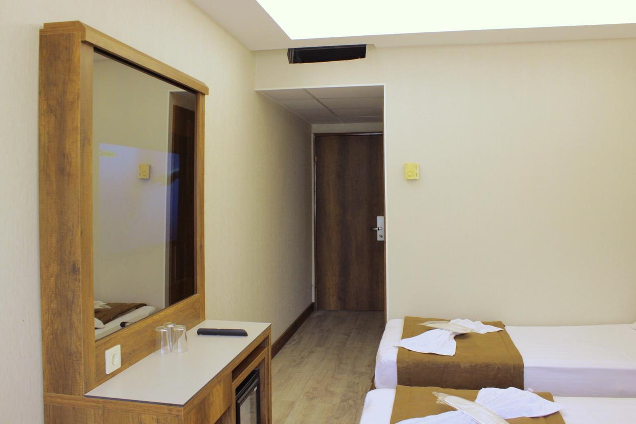 Hotel Buyuk Paris Istanbul Luaran gambar