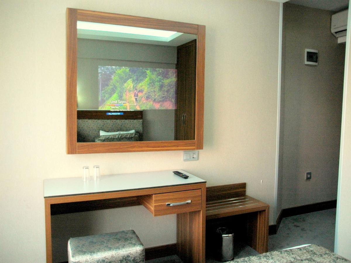 Hotel Buyuk Paris Istanbul Bilik gambar